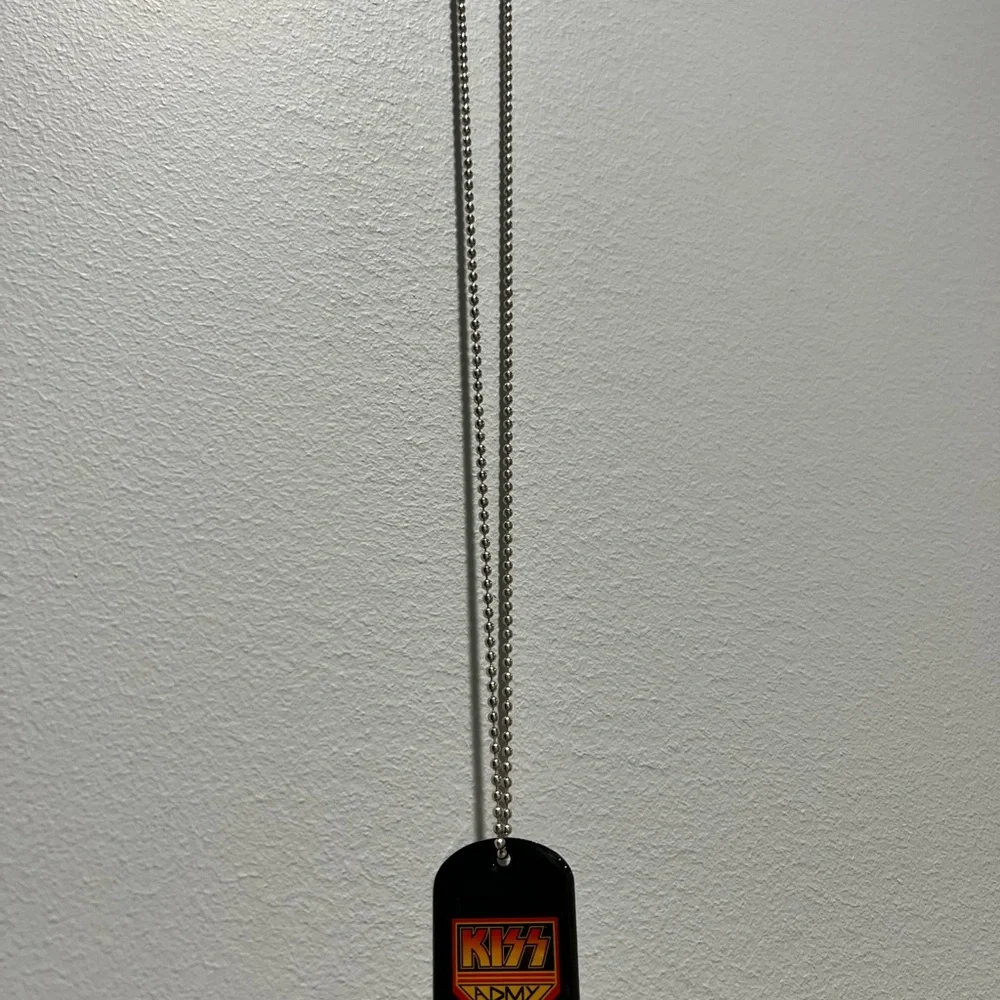 New no bag KISS Army Necklace Dog Tag‎ Pendant Black Vintage Kiss Memorabi